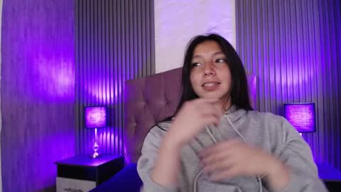 Snapshot of kendall_saenz chatting on January 2025 07:28:02 PM kendall_saenz online show from January 2025 07:28:02 PM