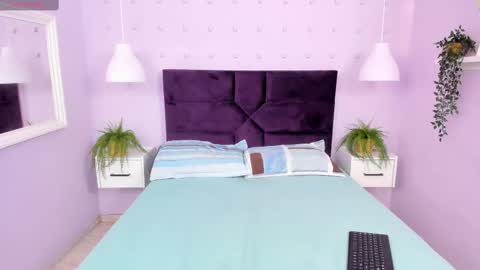 kendallbleer online show from February 2025 11:23:02 AM