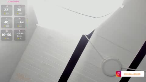 kendallbleer online show from November 2025 11:24:01 AM