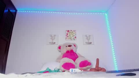 Kendall joy online show from December 2024 04:34:02 AM