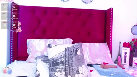 Snapshot of kendalross28 chatting on February 2025 04:09:02 PM Kendall online show from February 2025 04:09:02 PM