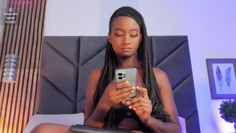 Snapshot of kendalross28 chatting on September 2025 01:58:01 PM Kendall online show from September 2025 01:58:01 PM