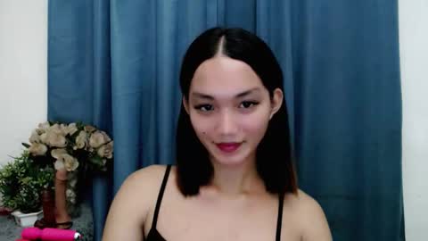 KENDAL online show from November 2025 06:30:02 PM