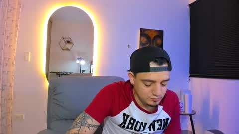 kendel_dimitri online show from February 2026 07:53:02 AM