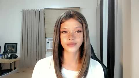 kendra_lunaxx online show from February 2026 09:26:01 PM