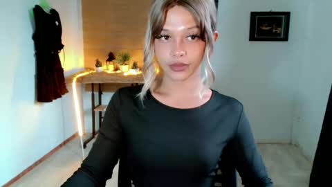 kendra_lunaxx online show from May 2026 08:09:02 AM