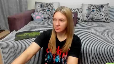 Kendra online show from November 2025 11:59:02 PM