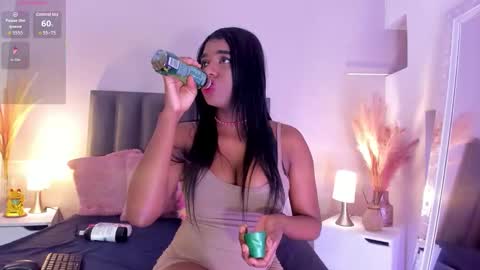 kendrachavez_ online show from November 2025 09:39:01 PM