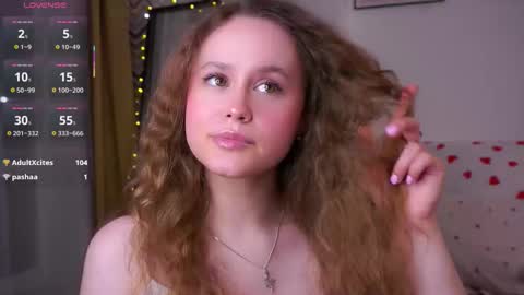 Kira online show from March 2026 10:16:02 PM