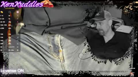 Ken Kuddles online show from September 2025 03:33:02 AM