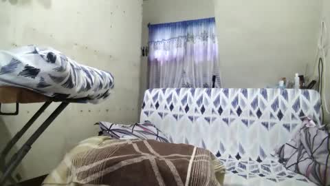 jeanny online show from October 2025 05:04:02 AM