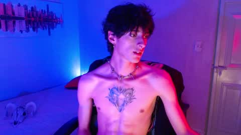 kenny online show from February 2025 12:40:01 AM