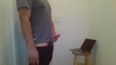 kennygrogers online show from April 2026 12:02:01 AM