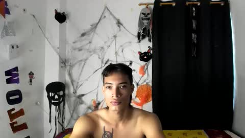 Snapshot of kenshi_roa chatting on November 2025 07:49:02 PM kenshi_roa online show from November 2025 07:49:02 PM