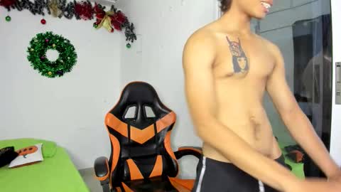 Snapshot of kenshi_roa chatting on November 2025 04:04:01 AM kenshi_roa online show from November 2025 04:04:01 AM