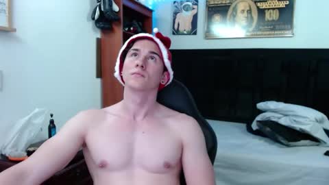 Santiago online show from December 2024 04:02:02 AM