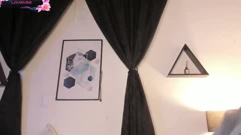 KENTHA  online show from March 2026 10:52:01 AM