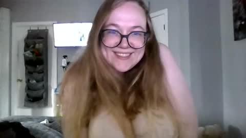 kenzibb online show from November 2025 04:51:01 PM