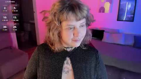 Kenzie online show from September 2025 04:06:01 AM