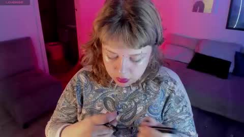 Kenzie online show from October 2025 05:47:02 AM