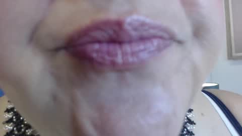 K E R L Y online show from March 2026 12:45:02 PM