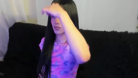 Kerly online show from November 2025 10:03:02 PM