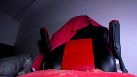 Snapshot of kerlysmith24 chatting on December 2024 11:21:01 PM Kerlysmith24 online show from December 2024 11:21:01 PM