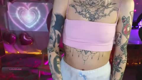 Snapshot of kerry_kirk chatting on February 2026 10:26:01 PM Kerry online show from February 2026 10:26:01 PM