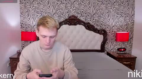 kerry_niki online show from February 2025 12:33:02 PM