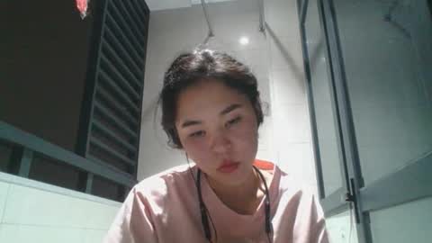 Jenny  online show from October 2025 12:49:02 PM