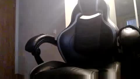 Snapshot of kert19 chatting on November 2025 06:46:02 AM KerKER online show from November 2025 06:46:02 AM