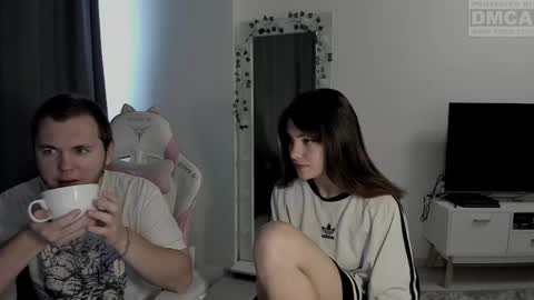 kesh_mne online show from October 2025 10:47:01 AM