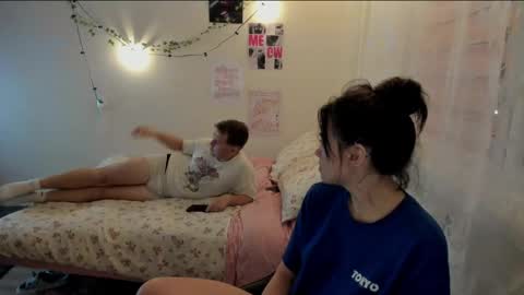 kesh_mne online show from May 2026 09:49:02 PM
