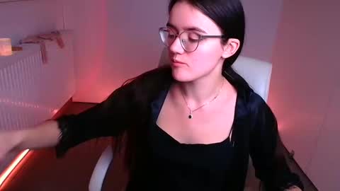 Ketrin online show from December 2024 10:41:01 AM