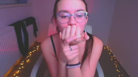 Ketrin online show from January 2025 01:35:01 AM