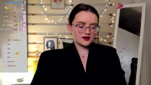 Ketrin online show from September 2025 06:44:02 PM