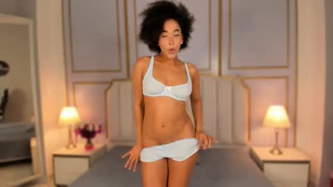 Kety online show from October 2025 09:04:02 PM