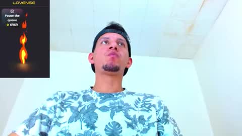 Kev online show from October 2025 07:14:02 PM