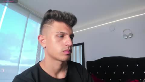 Kevin Ahs online show from October 2025 10:17:02 PM