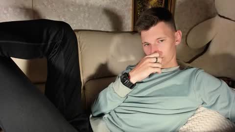 kevin online show from October 2025 07:03:02 AM