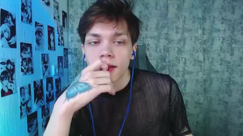 Kevin online show from October 2025 04:42:01 AM