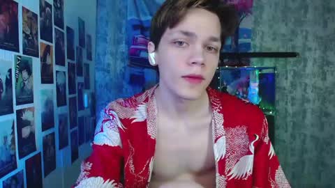 Kevin online show from April 2026 04:04:01 AM