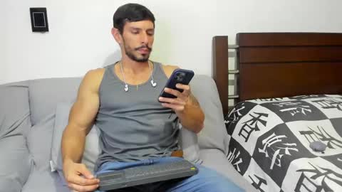 Snapshot of kevin_malone22 chatting on June 2026 10:11:02 PM kevin_malone22 online show from June 2026 10:11:02 PM