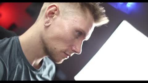 Kev online show from December 2024 07:33:01 PM