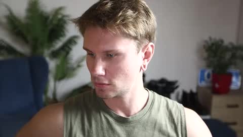 Kev online show from December 2025 06:35:02 PM