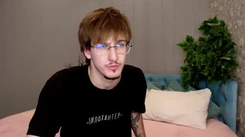 Kevin online show from November 2025 08:14:01 AM