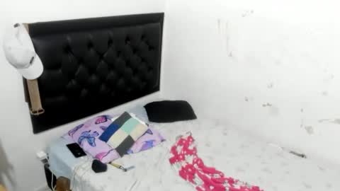 kevinkewma online show from October 2025 12:14:02 PM