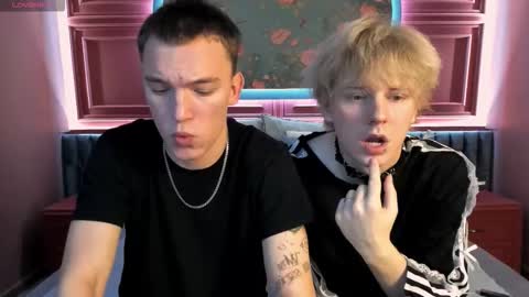 Snapshot of kevinm1lky chatting on November 2025 08:07:01 PM Kevin online show from November 2025 08:07:01 PM