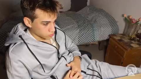 kevonly online show from July 2026 09:37:02 AM