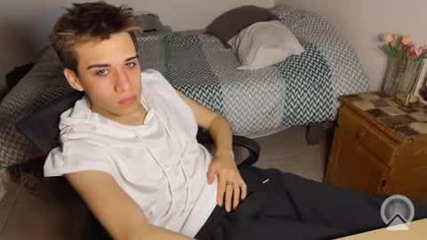 kevonly online show from July 2026 06:44:01 AM